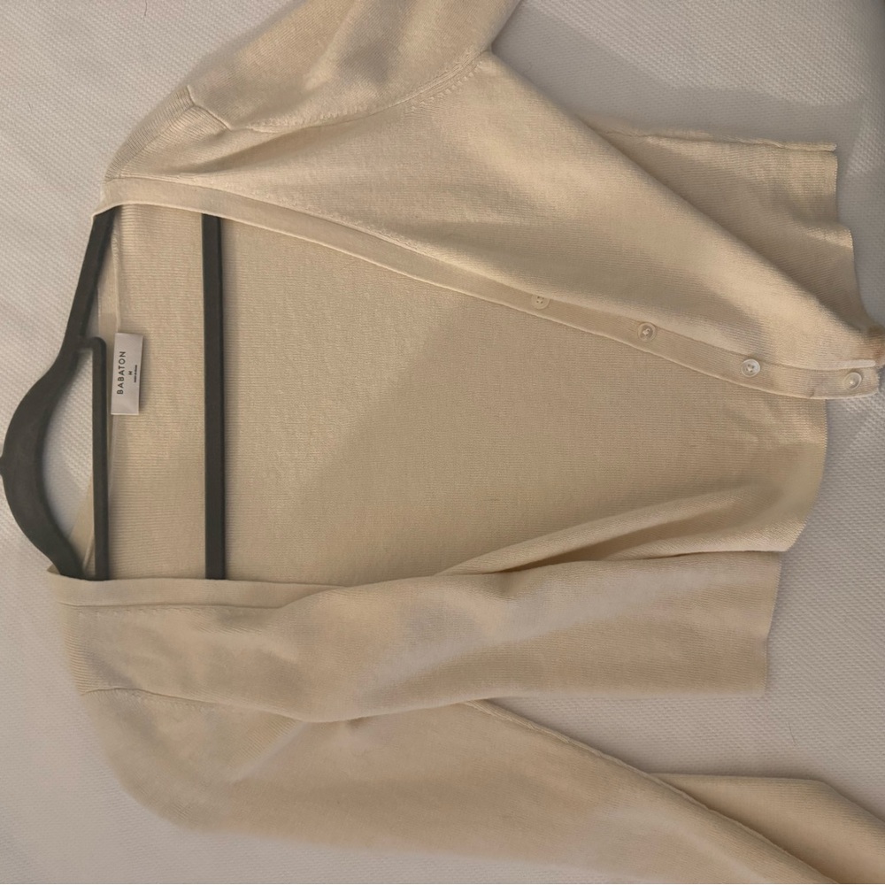 Aritzia Babaton Cropped Cardigan